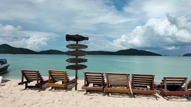 Koh Mudsum + Koh Tan — Tajlandia