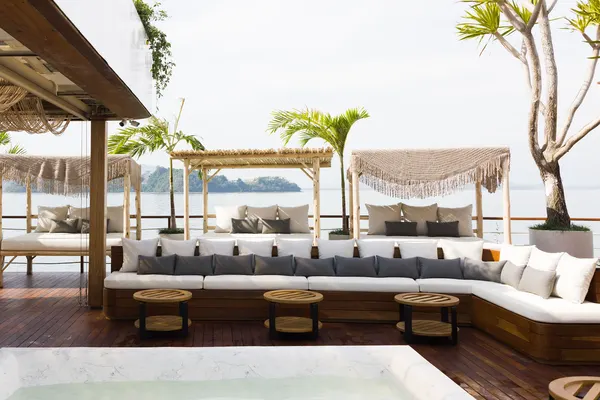 Yona Beach Club Phuket — Tajlandia