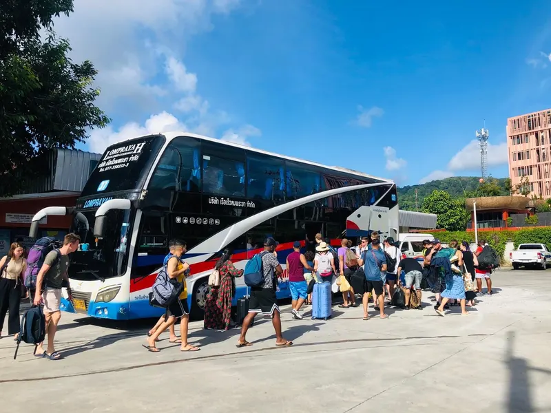 Prom i katamaran na Morzu Andamańskim — E&P Thai Travel