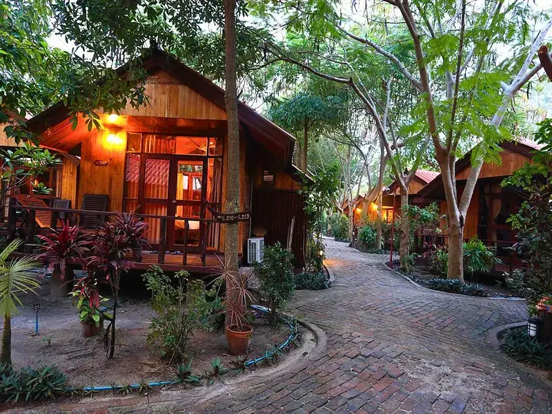 Bundhaya Resort, Koh Lipe