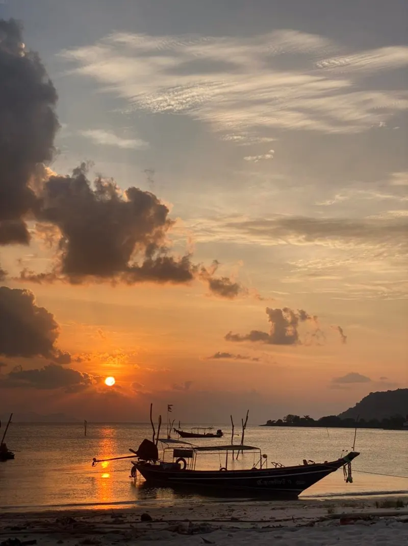 Koh Mudsum + Koh Tan — Tajlandia