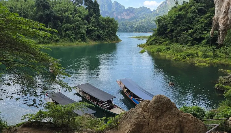 Khao Sok Jaskinia Prakai Phet — Tajlandia