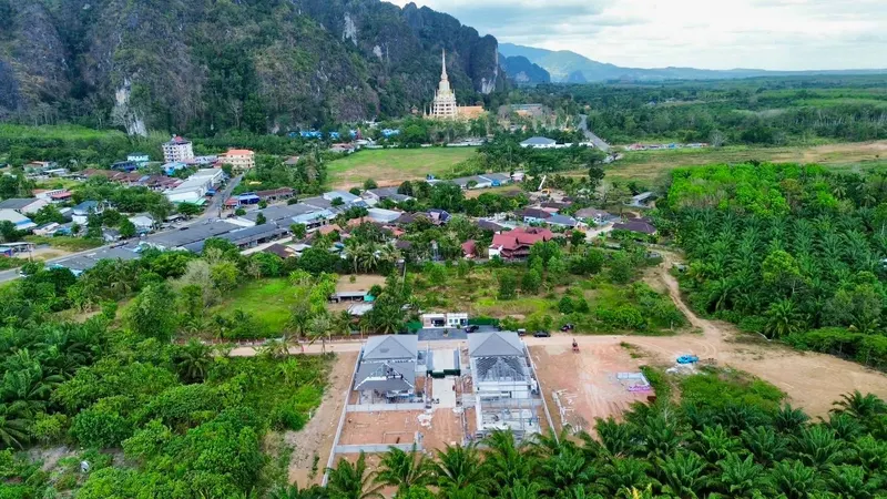 Dom Mueang Krabi — Krabi