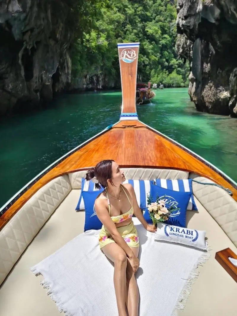 Rejs VIP Pięknym Statkiem po Wyspach Krabi