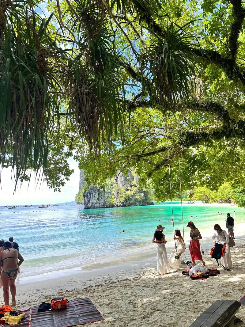 Rejs VIP Pięknym Statkiem po Wyspach Krabi