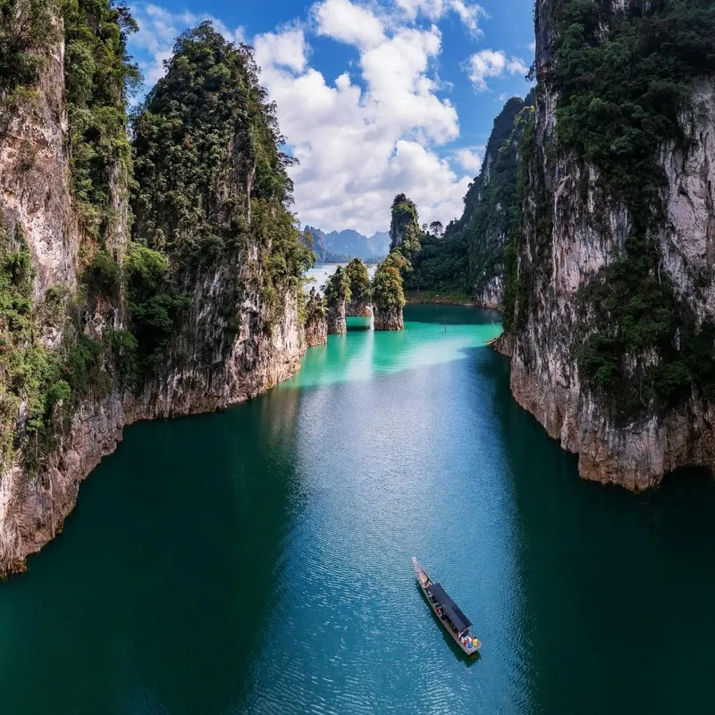 Khao Sok domki na wodzie — Tajlandia