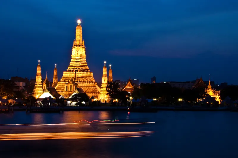 Rejs z kolacją po Chao Phraya