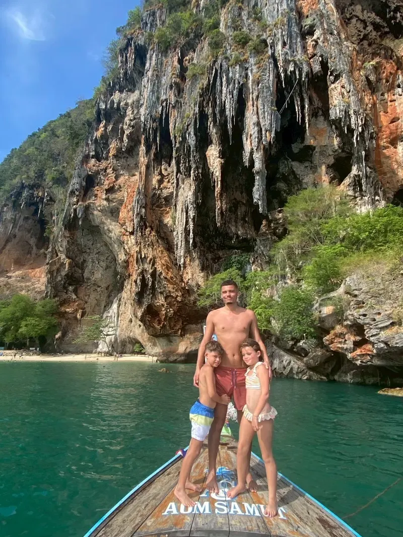Rejs VIP Pięknym Statkiem po Wyspach Krabi