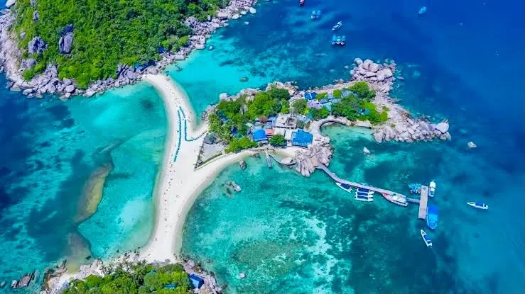 Koh Nangyuan i Koh Tao Katamaran